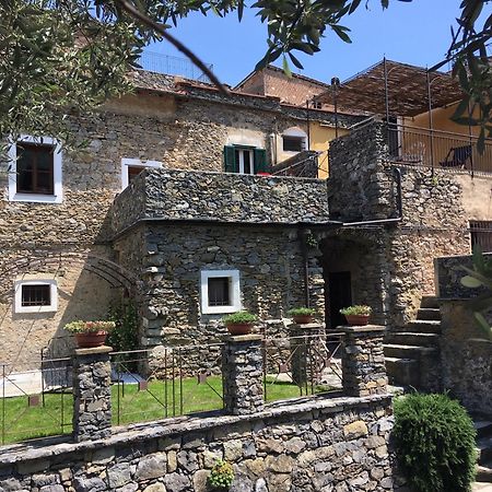 La Casa Dei Nonni Castelbianco Bed and Breakfast Colletta Exteriör bild