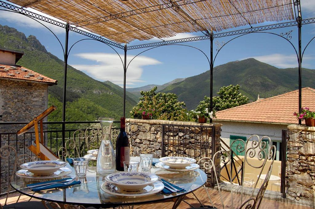 La Casa Dei Nonni Castelbianco Bed and Breakfast Colletta Exteriör bild