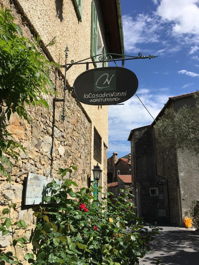 La Casa Dei Nonni Castelbianco Bed and Breakfast Colletta Exteriör bild